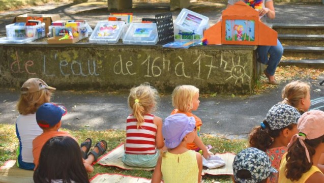 LECTURES AU BORD DE L'EAU