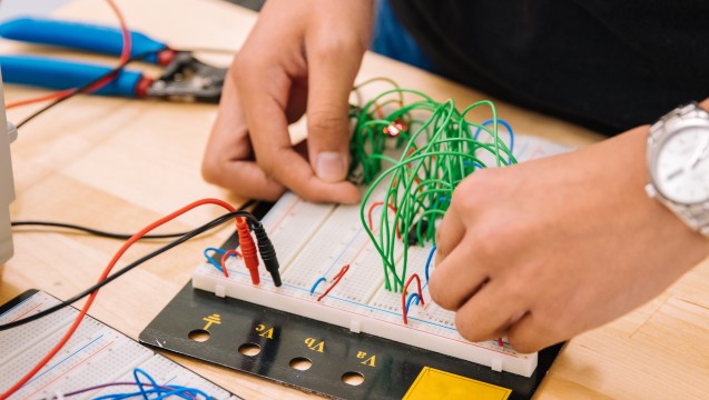 Repair café avec la FRC-GE à la fête des 3 marchés